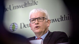 Jürgen Resch ist Bundesgeschäftsführer der Deutschen Umwelthilfe und droht mit einer Klage gegen die grün-schwarze BW-Landesregierung wegen verfehlter Klimaziele. (Archivbild)