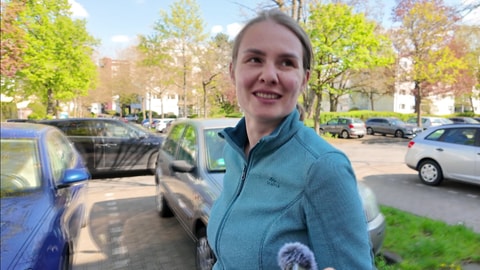 Mieterin Kristina aus Koblenz ist mit ihrer Wohnsituation alles in allem zufrieden.