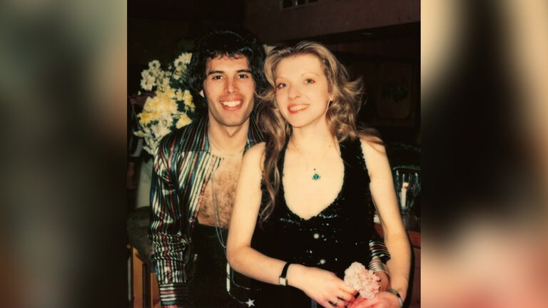 „Freddie Mercury mit Mary Austin: Ein Leben in Songs“, Seite 312