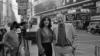 Radio- und Fernsehjpurnalist Peter von Zahn mit der Sängerin Gillian Scalici in den 1980ern am Broadway in New York: Nazi-Propaganda beeinflusste das Weltbild der Deutschen noch nach 1945. Peter von Zahn sendete ungewohnte Bilder aus den USA.
