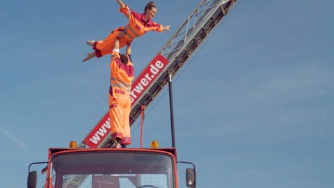 Das Künstlerduo "FeuerWer"