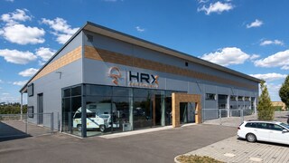 Außenansicht der Manufaktur HRX Reisemobile in Bretzfeld