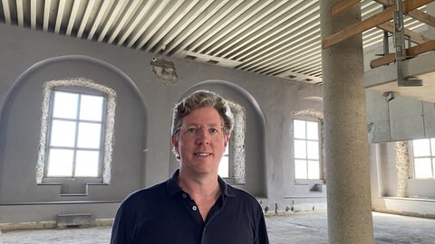 Der Investor Jan Leis saniert als Eigentümer das historische Gebäudeensemble am Florinsmarkt in der Koblenzer Altstadt.