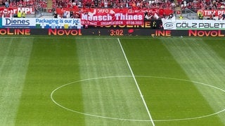 Beeinträchtigte FCK-Fans gestalten eigene Choreo im Fritz-Walter-Stadion