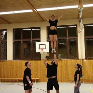 Cheerleader-Vizeweltmeister Alisa Jonczyk und Micha Bröckling