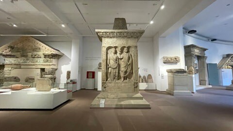 Die meisten Monumente in diesem Saal des Rheinischen Landesmuseums in Trier stammen aus Neumagen-Dhron. 