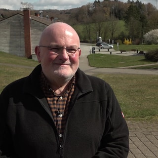 Direktor Dieter Müller verabschiedet sich nach 30 Jahren vom Wohn- und Pflegeheim Schernau.