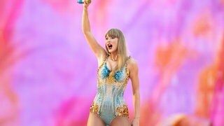 Popstar Taylor Swift auf der Bühne
