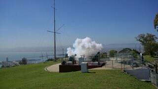 Mittagskanonenschuss Signal Hill Kapstadt.