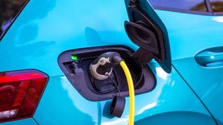 E-Auto wird geladen