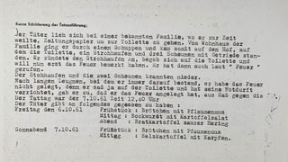 Die Spurensicherung will untersuchen, ob der Kot tatsächlich vom Täter kommt | DDR-Strafprozess gegen Walter Praedel 1961