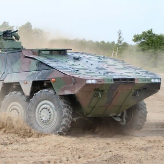 Die Rüstungskonzerne Rheinmetall und KNDS haben 350 Panzermotoren bei Rolls-Royce Power System in Friedrichshafen bestellt.