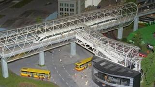 Die Magnetschwebebahn ist eine von insgesamt 150 Zügen der Skandinavien-Anlage. Sie fährt durch eine detailreich nachgebaute Stadt in "klein Dänemark".