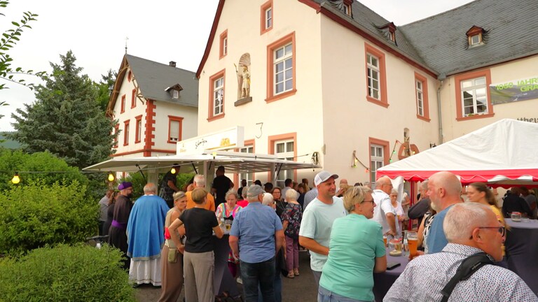Anwohner im Mattheiser Hof