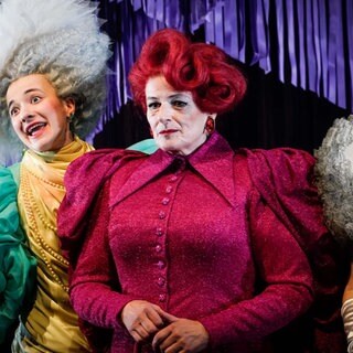 Der ideale Mann von Oscar Wilde im Schauspiel Stuttgart
