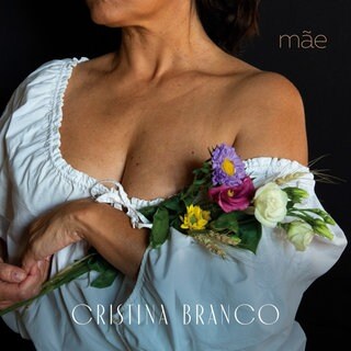 Album-Cover Mäe von Christina Branco