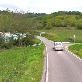 Die Kreisstraße 85 in Altenbamberg
