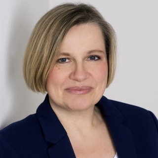 Moderatorin Silke Arning