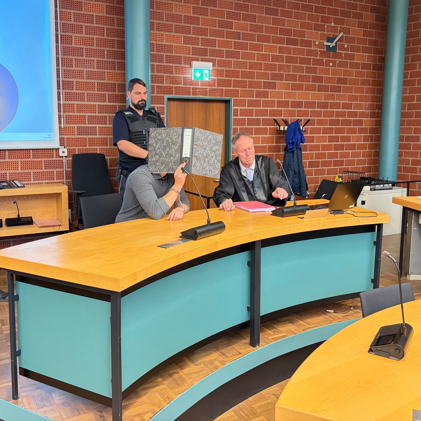 Swr Image Falscher Schönheitsarzt in Konstanz zu Haft verurteilt - SWR Aktuell