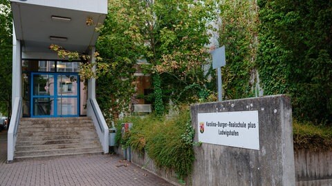 die Karolina-Burger-Realschule plus