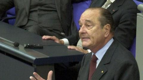 Der französische Staatspräsident Jacques Chirac spricht am Dienstag als erster ausländischer Staatschef im Reichstag in Berlin zu den Abgeordneten des Deutschen Bundestages