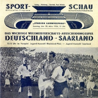 Das Programmheft "Sport-Schau" (Reprint) kündigt Deutschland gegen Saarland als "Das wichtige Weltmeisterschafts-Ausscheidungsspiel" an