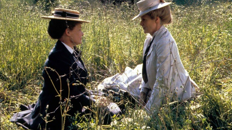 Judi Dench und Maggie Smith in James Ivorys „Zimmer mit Aussicht“ (1985).