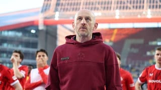 Nach der Niederlage gegen Brauschweig richtet sich der Frust der Fans vor allem gegen Trainer FCK-Trainer Lieberknecht.