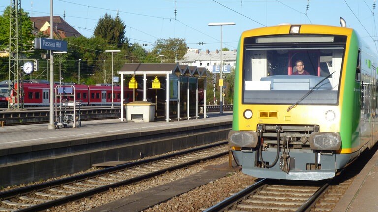 Einfahrt in Passau
