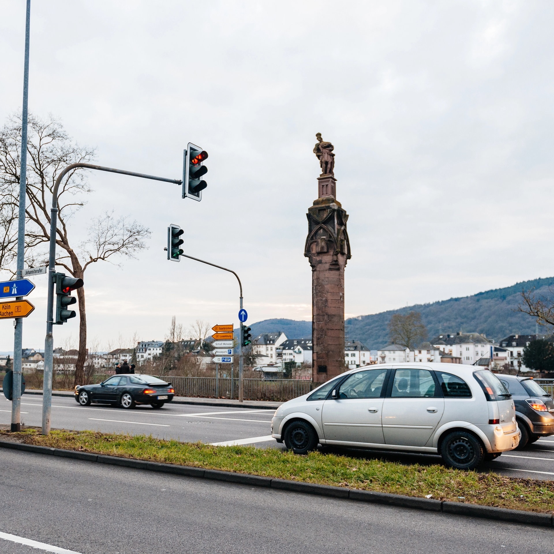 Werden alte Römerstraßen heute noch für den Verkehr genutzt? episode artwork