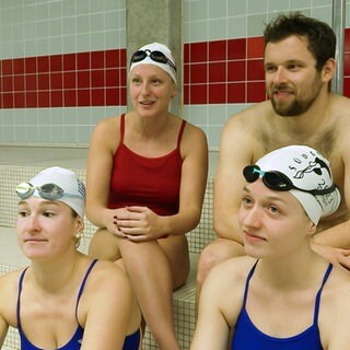 Kaiserslauterer Quartett brennt für Synchronschwimmen