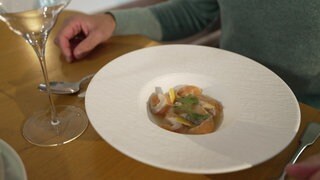 Ceviche vom Saibling mit Quittenbalsamico und Koriander
