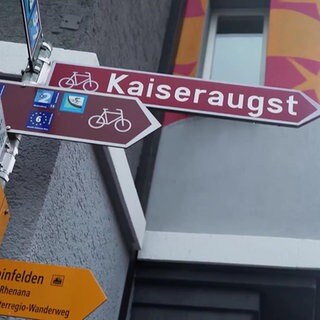Wegweiser für Fahrradwege