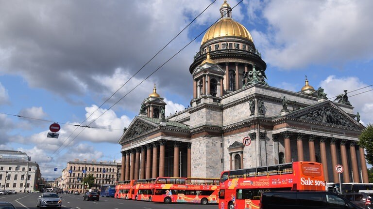Frischer Dampf rund um Sankt Petersburg