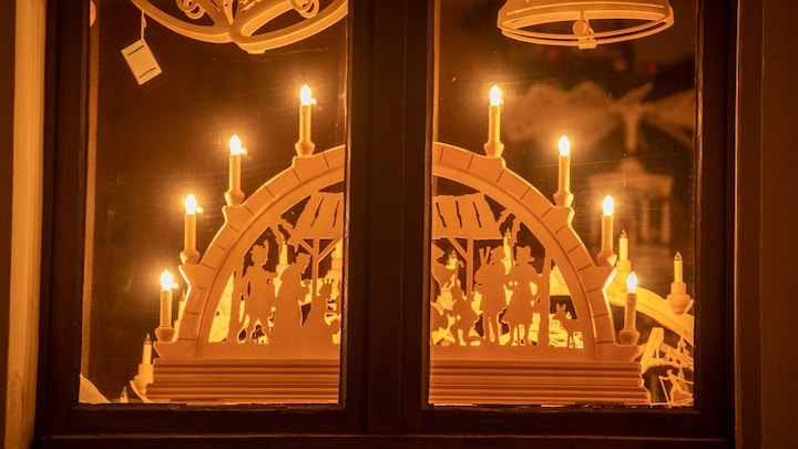 Weihnachtsdeko: Fenster schön schmücken zu Weihnachten