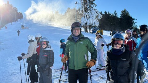 Familie Augenstein aus Münster macht derzeit an der Schwarzwaldhochstrasse Urlaub
