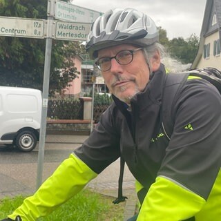 Der Trierer Radfahrer fährt seit 20 Jahren mit dem Rad zu seiner Arbeit. Dabei legt er 12 Kilometer zurück.