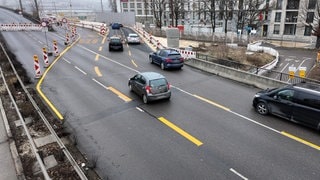 Allgemeine Verwirrung auf der B10 am Blaubeurer Ring in Ulm.