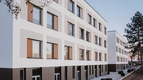 Ein Foto vom Neubau der Stadtklinik Frankenthal - er wurde am Montag eröffnet, ab April sollen hier Patienten behandelt werden.
