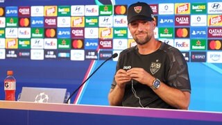 Sebastian Hoeneß auf der Pressekonferenz vor dem Champions-League-Spiel gegen Stavanger