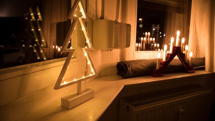 Weihnachtsdeko: Fenster schön schmücken zu Weihnachten