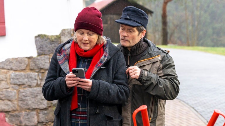 Evelyn (Catharina Kottmeier) und Markus (Sebastian Mirow)