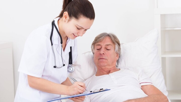 Die psychische Befindlichkeit der Patienten wurde vor und nach einer Herz-OP erfasst. Virtual Reality konnte dabei helfen, Angstzustände zu reduzieren. 
