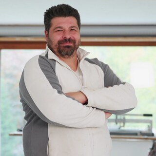 Domenico ist eigenständiger Handwerker.