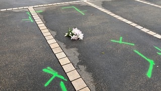 Tötungsdelikt in Freiburger Stadtteil Rieselfeld. Ein 74-Jähriger ist nach Messerangriff gestorben. 
