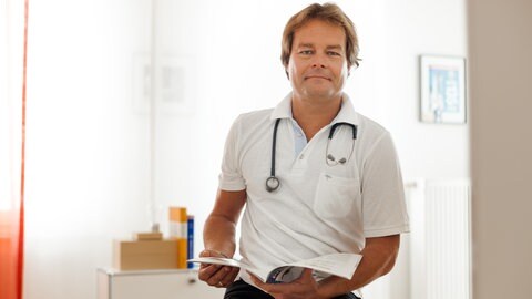 Hausarzt Dr. Dierk Heimann zum Thema "Borreliose"