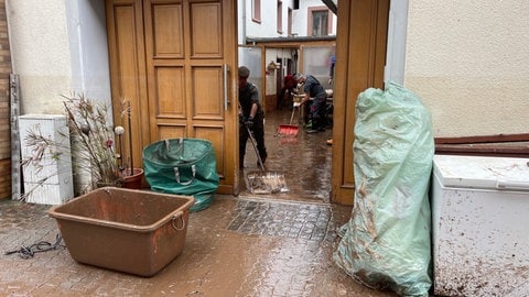 In Trier-Ehrang wurde nach der Flut gemeinsam angepackt. Heute sorgen viele Mikroprojekte weiter für Zusammenhalt.