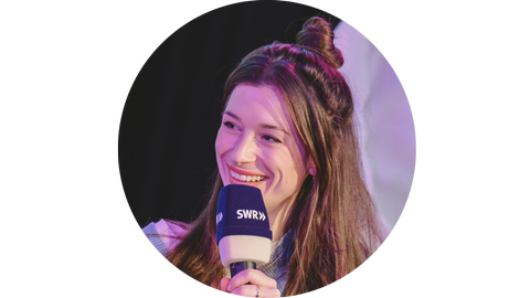 Portraitbild der Reporterin Julia Nestlen.