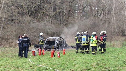 Nach einem Autobrand bei Zeltingen-Rachtig gibt es neue Hinweise: die Staatsanwaltschaft ermittelt gegen einen Mann aus dem Raum Koblenz.