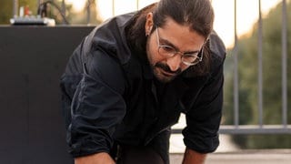 Firat Yildiz: Living in Liminality Bleach Performance
